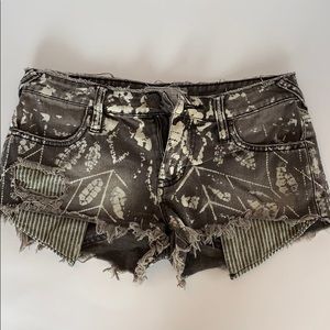 Free people distressed shorts